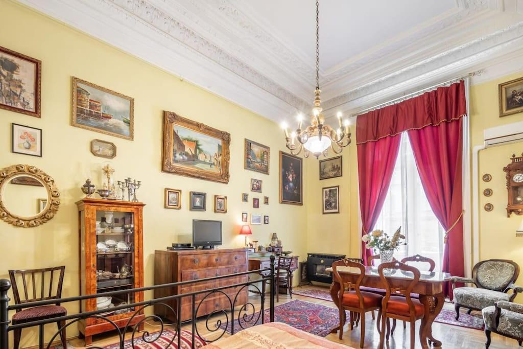 Jozsef-Corvin Central Budapest Bagian luar foto
